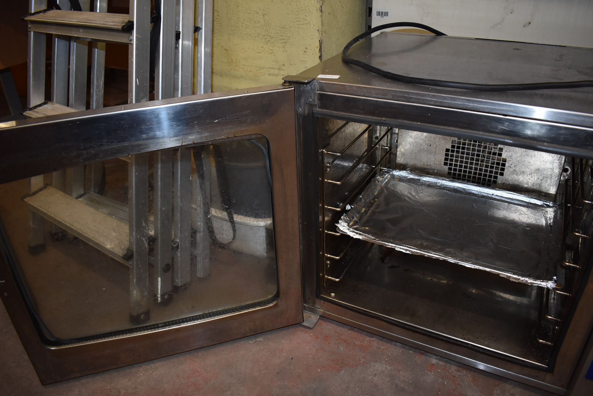 *Flacon Electric Oven - Image 2 of 2