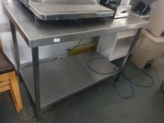 * S/S bench with upstand and undershelf