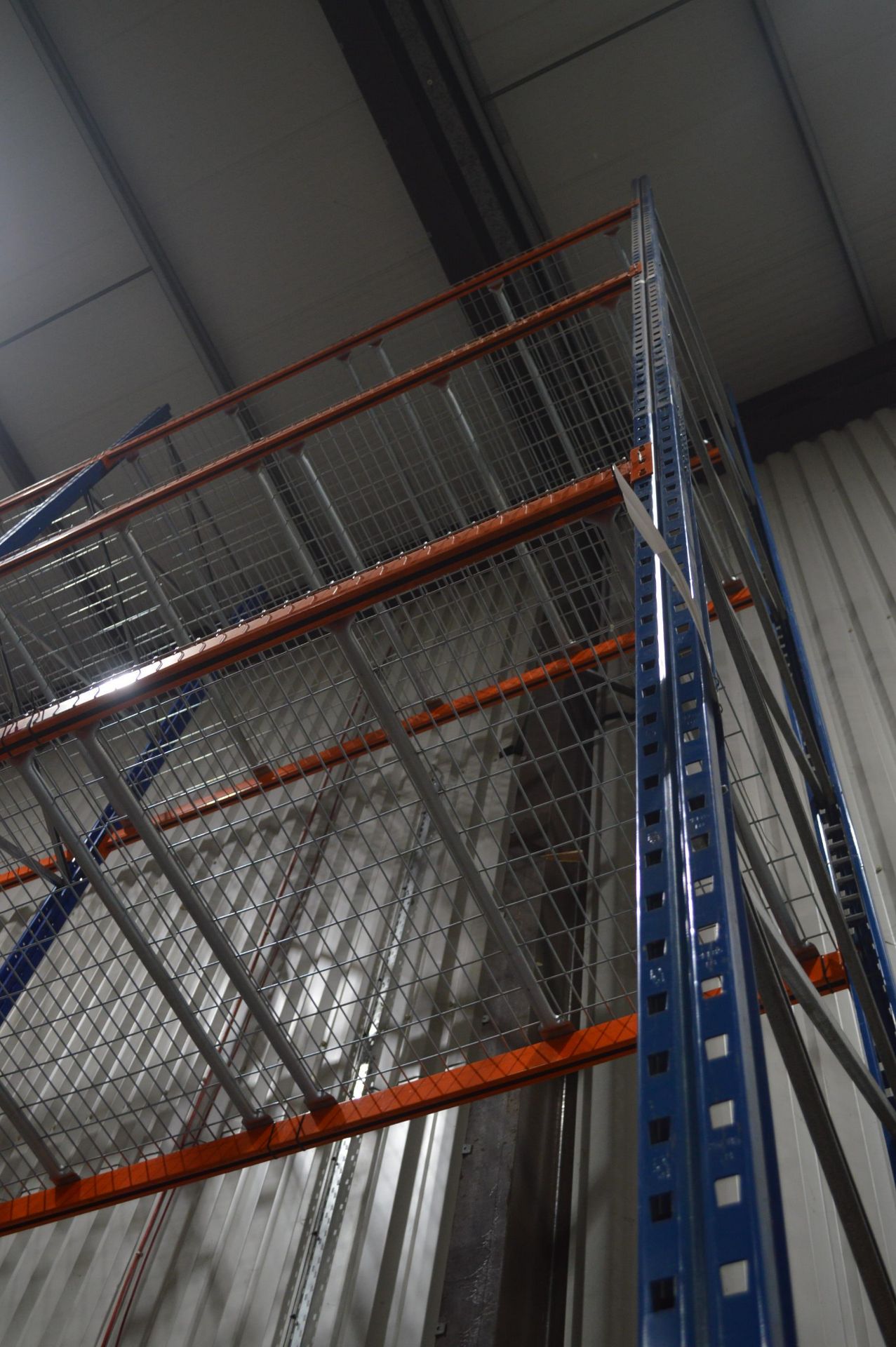 *Thirteen Bays of Medium Duty Pallet Racking Comprising: Fourteen 9m Uprights, with Four 2.7m - Image 2 of 6