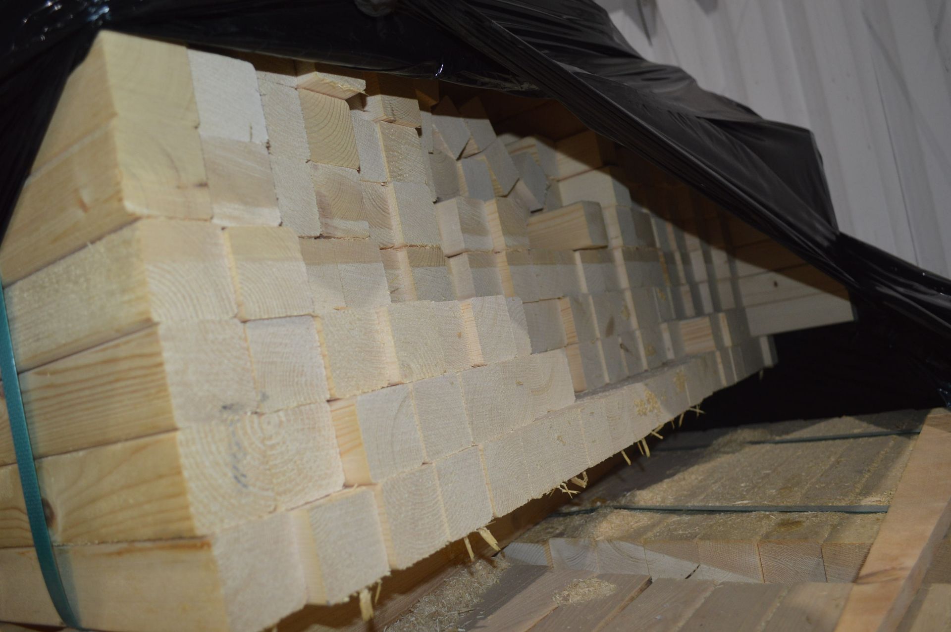 *Pallet of Assorted Cut Lengths of Softwood Timber - Image 2 of 2