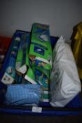 *Quantity o Flash Speed Mop Heads, Disposable Cloths, etc. (crate not included)