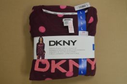 *DKNY Stretch Fleece 2pc Lounge Set Size: L