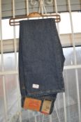 *Levi's 501 Blue Denim Jeans Size: 34/32