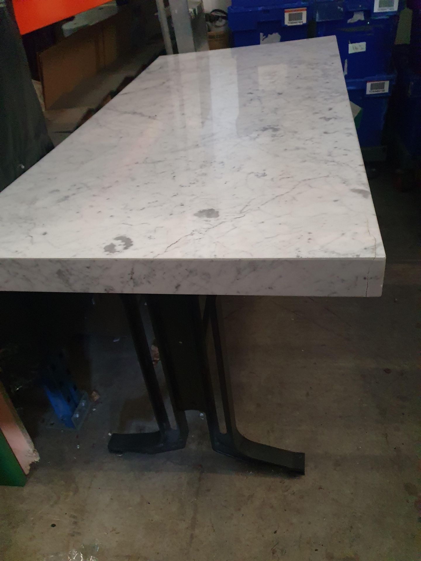 *cast iron base with marble topped table - very heavy - 1600w x 770d x 820h - Bild 4 aus 4