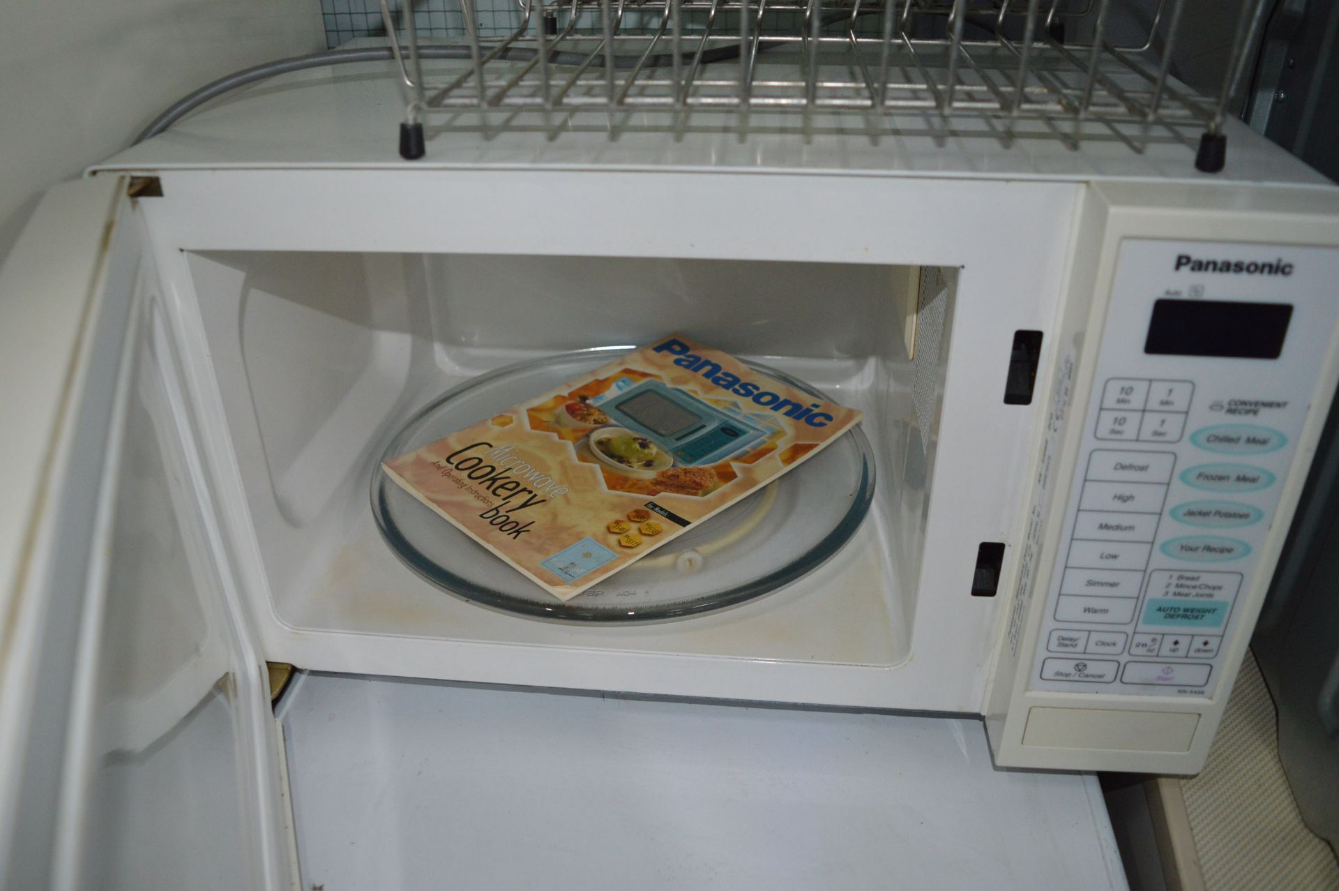 Panasonic Microwave Oven - Image 2 of 2