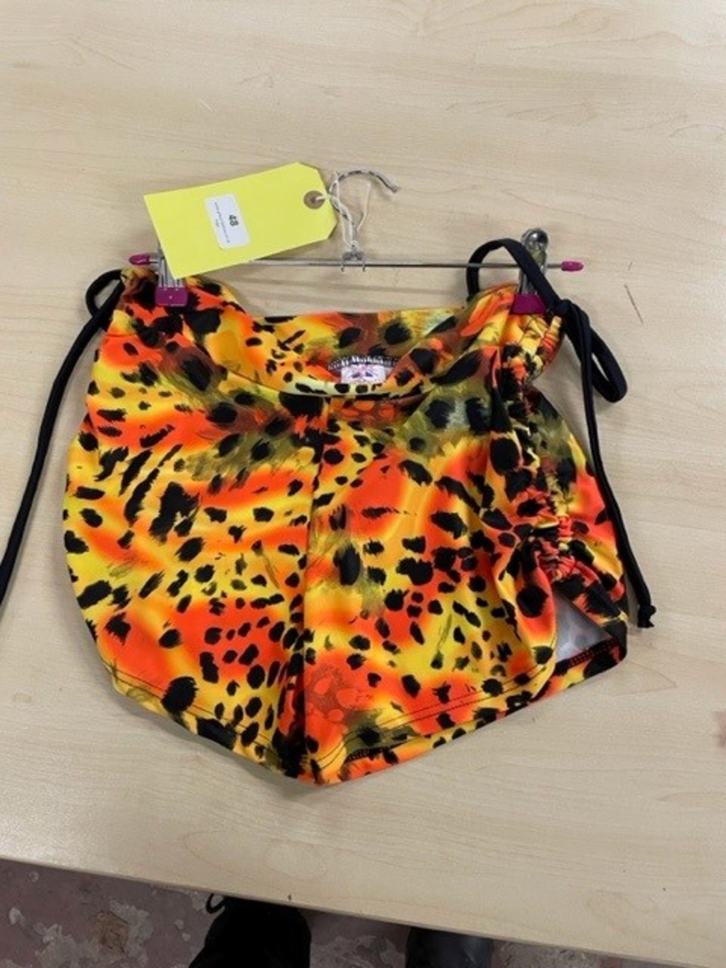 *Orange Leopard Pattern Yoga Shorts Size: L