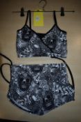 *Black & White Skull Pattern Yoga Shorts and Top Size: S