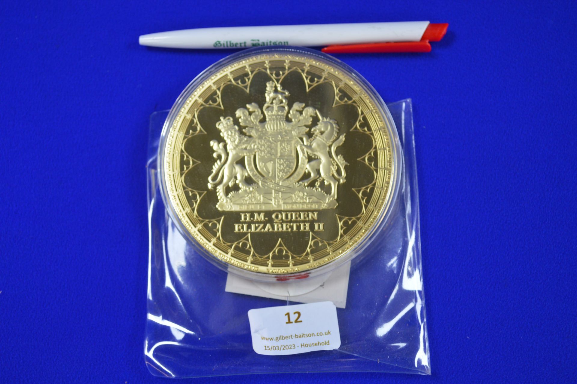 House of Windsor Supersized Commemorative Gold Pla - Image 2 of 2