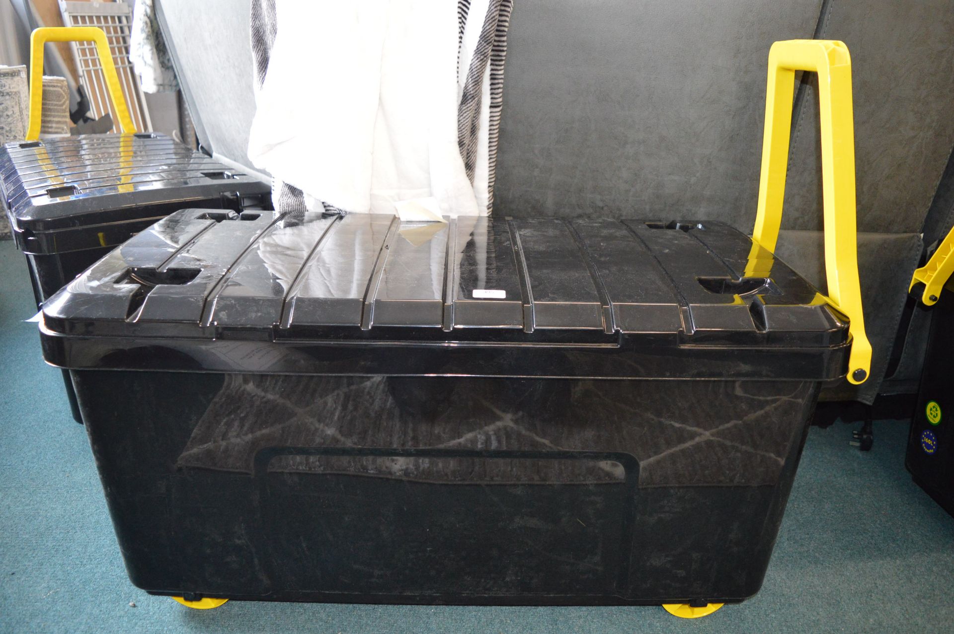 *160L Wheeled Storage Trunk