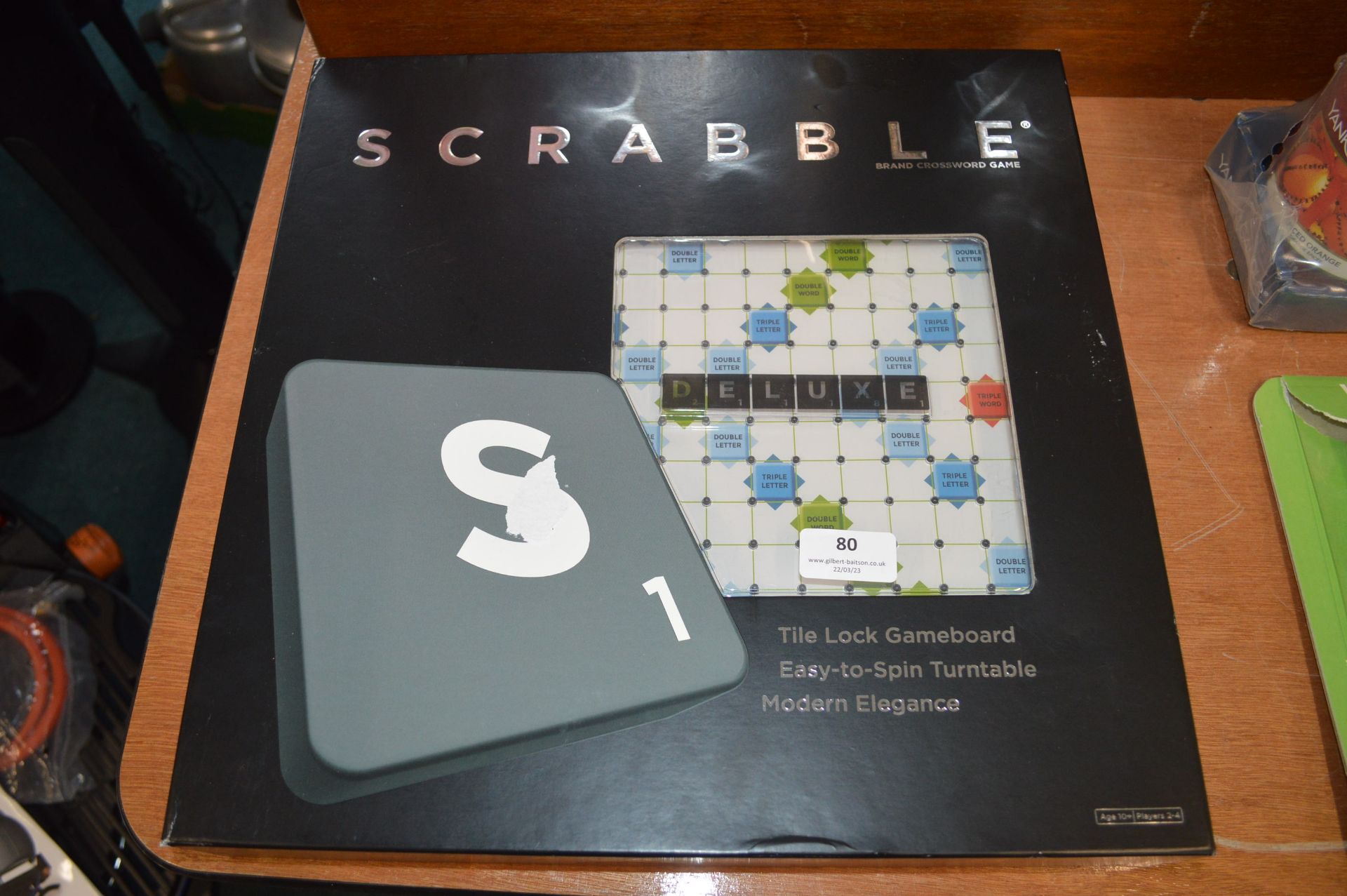 *Scrabble Deluxe Crossword Game