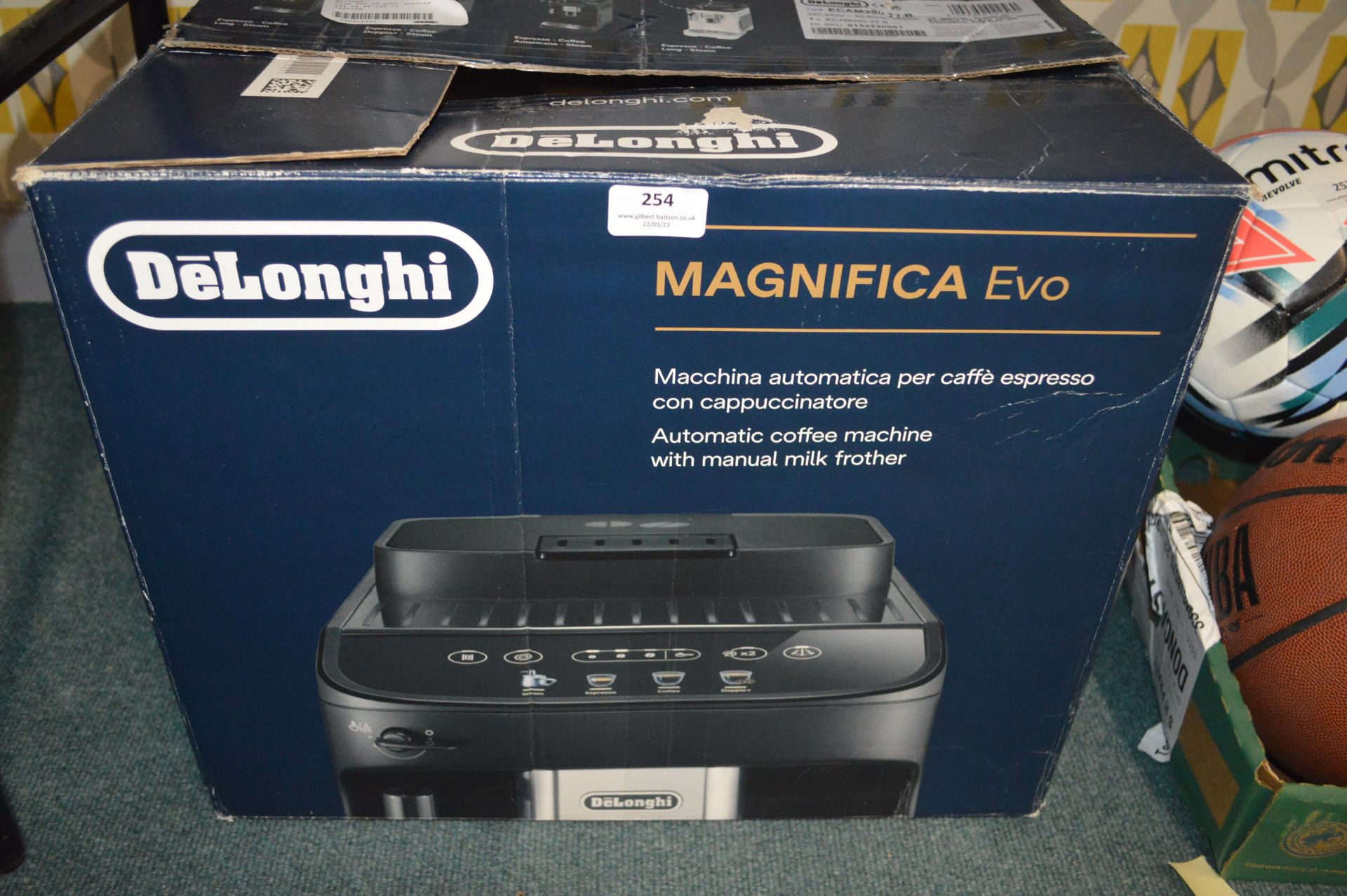 *Delonghi Magnifica Evo Coffee Machine