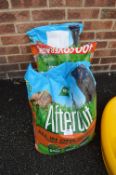 *1x 12.8kg of Westland After Cut Lawn Feed plus Two Part Bags