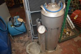 *Stainless Steel Pressurised Vessel 130-bar with C