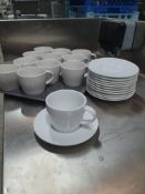 * 12 x coffee cups and saucers