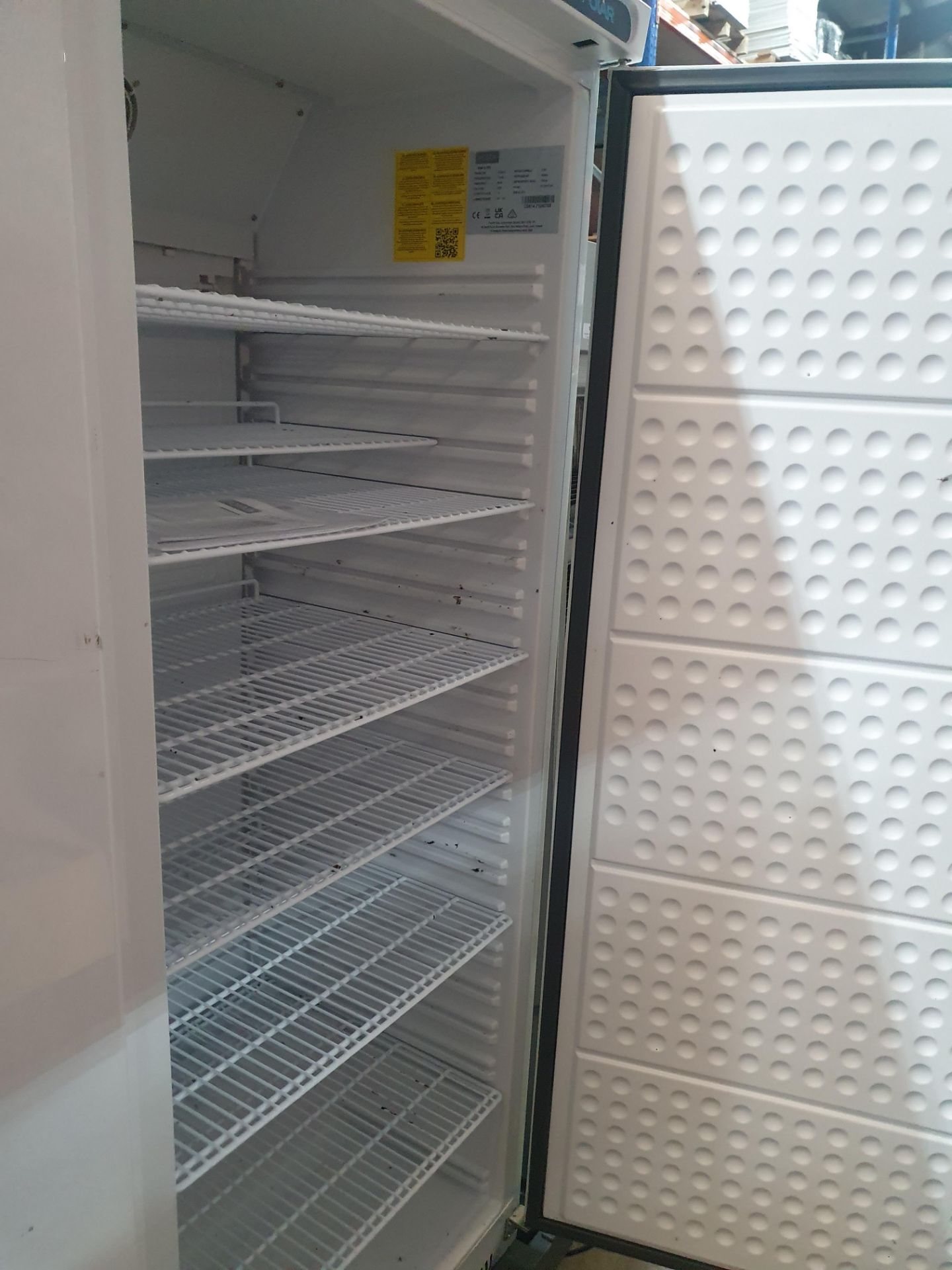 * Polar upright fridge CD615 - 600L - with manual - Image 2 of 4