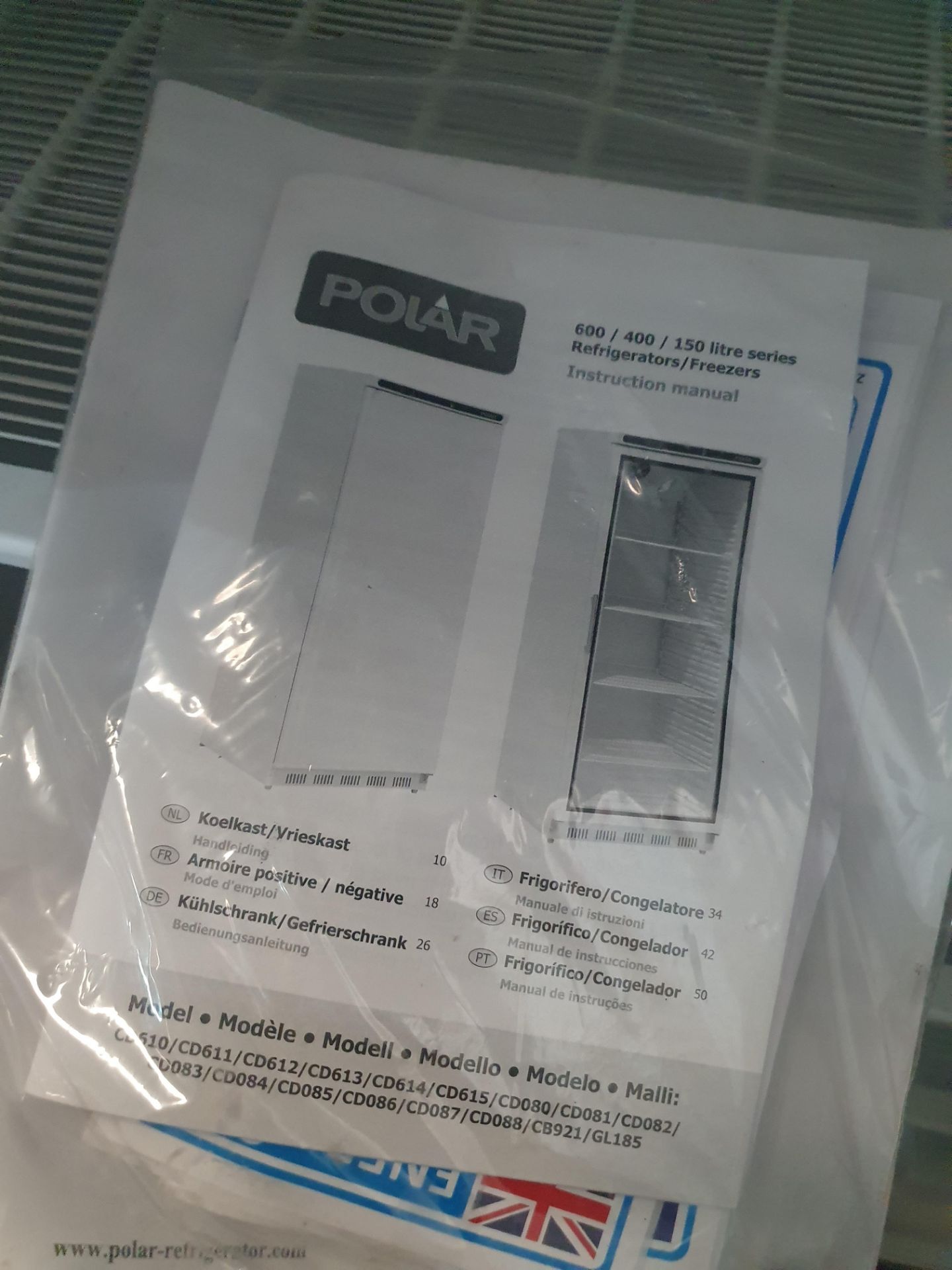 * Polar upright freezer CD615 - 600L - with manual - Image 3 of 4