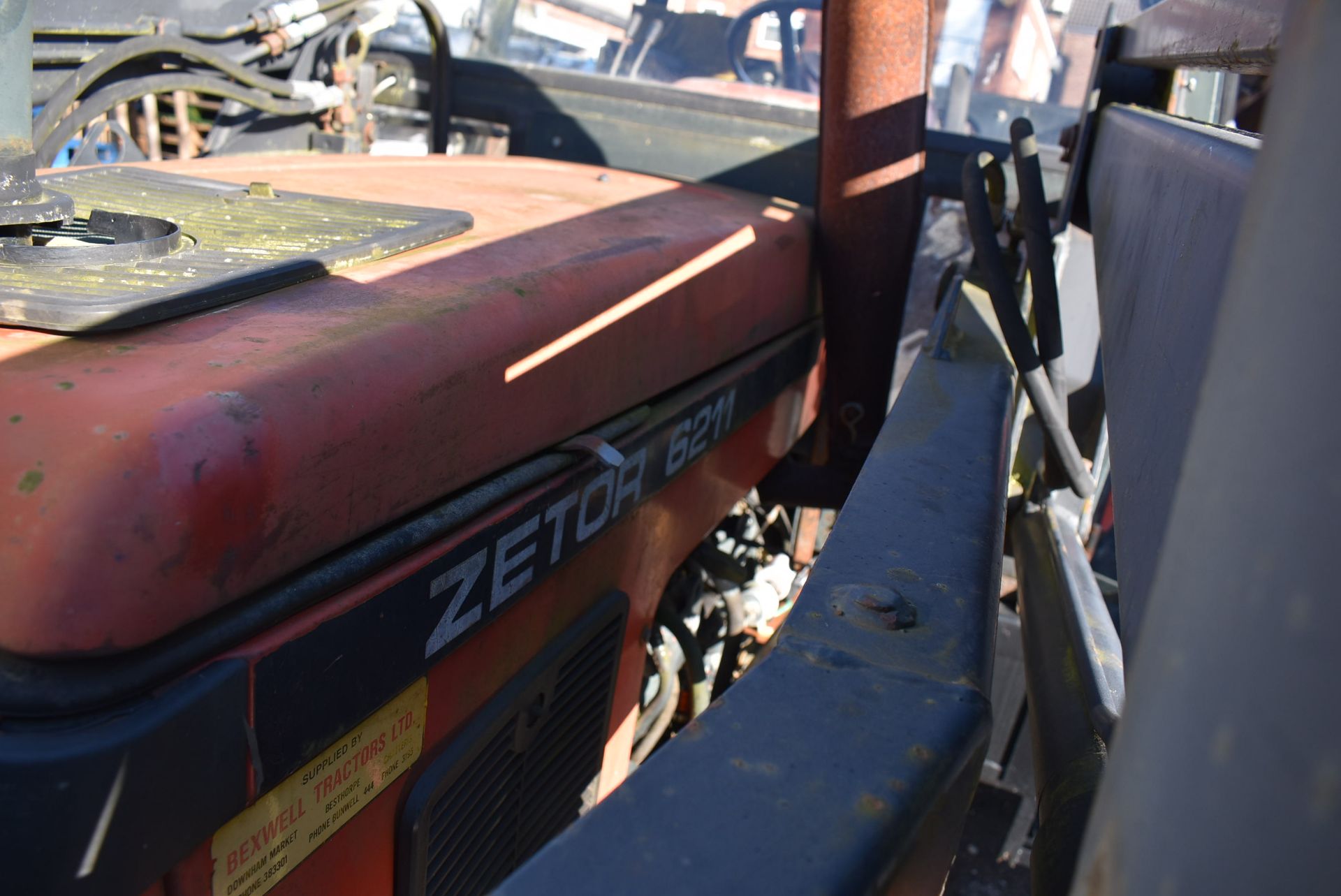 Zetor Tractor 6211 with TN360A Front Loader, Forklift Tines, and Shovel Bucket Reg: G442 LEX, - Image 2 of 10