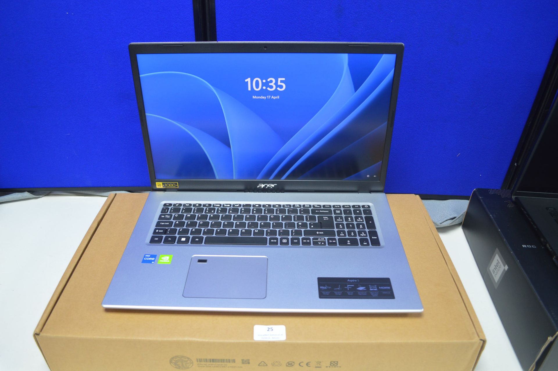 *Acer Aspire 5 Notebook with Intel i5 Processor