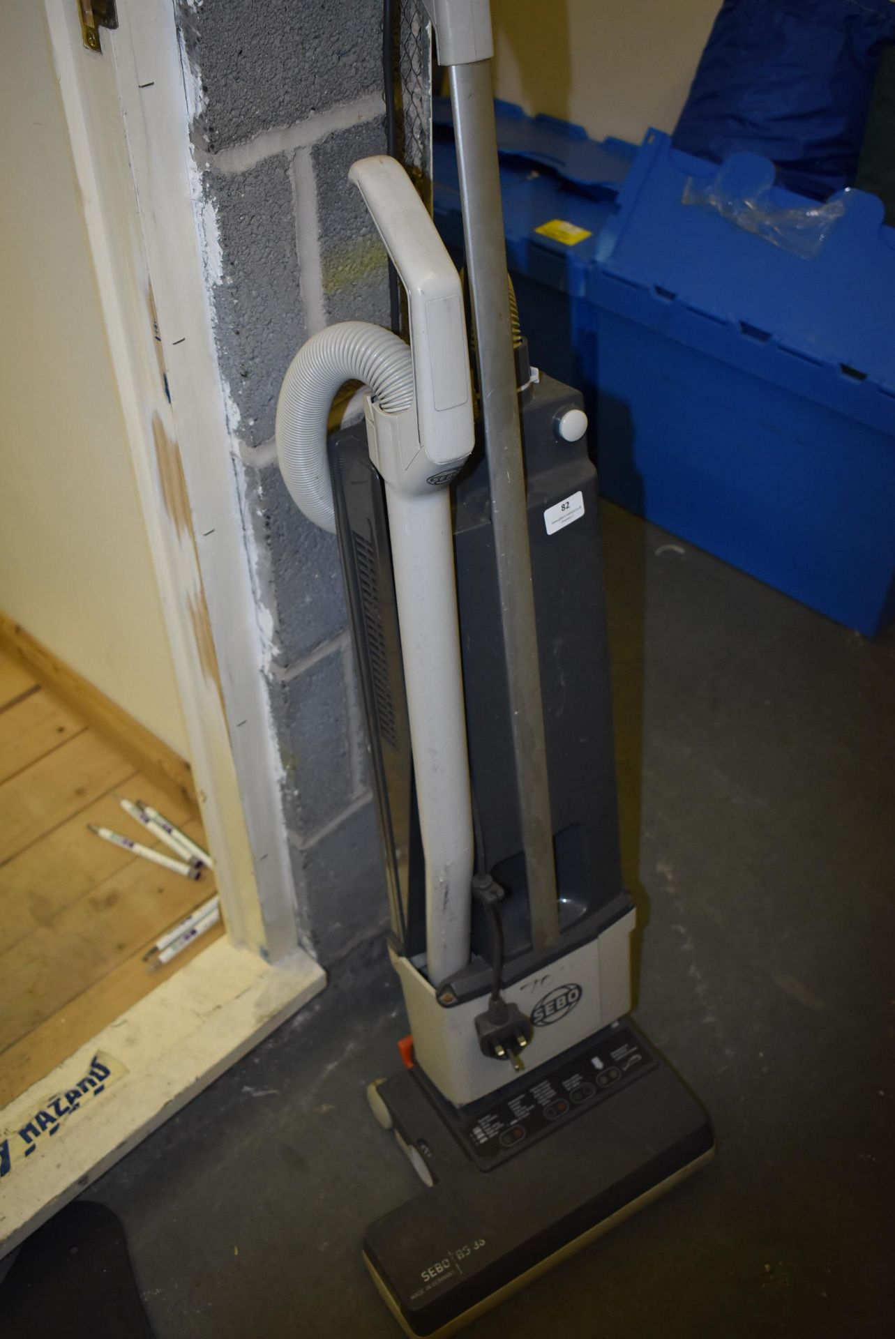 *Sebo BS36 Vacuum