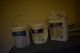 *2x 3.6L of Creme Restorer and 1x 5L of Clear Surface Sealant, etc.