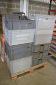 *Pallet of 21 Heavy Duty Stackable Plastic Boxes