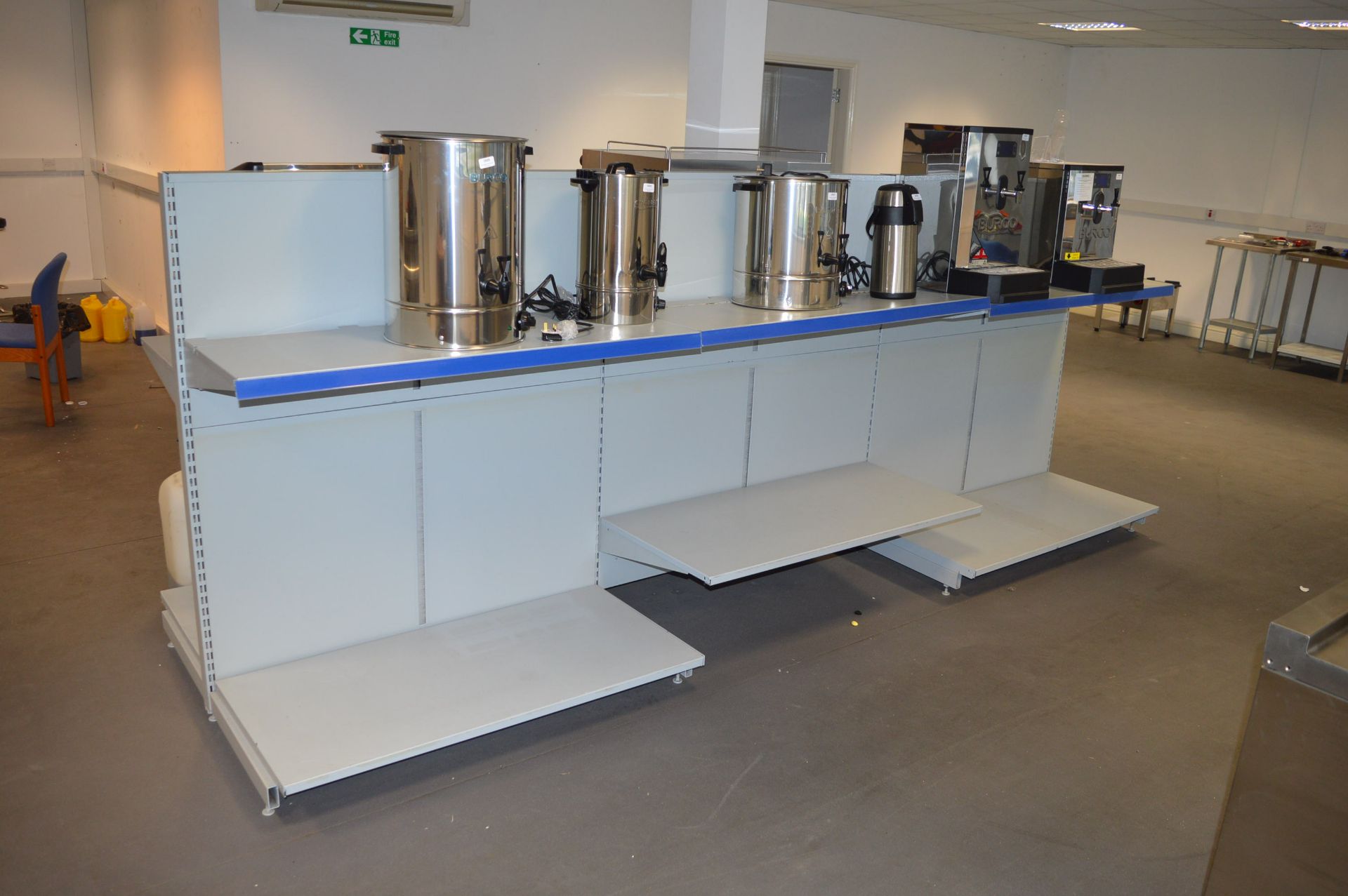 *Double Sided Gondola Shelving Unit Comprising Three 120cm Bays (360cm overall length - Image 2 of 2