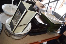 Cake Stand, Colander, Baking Trays, and Dishes, et