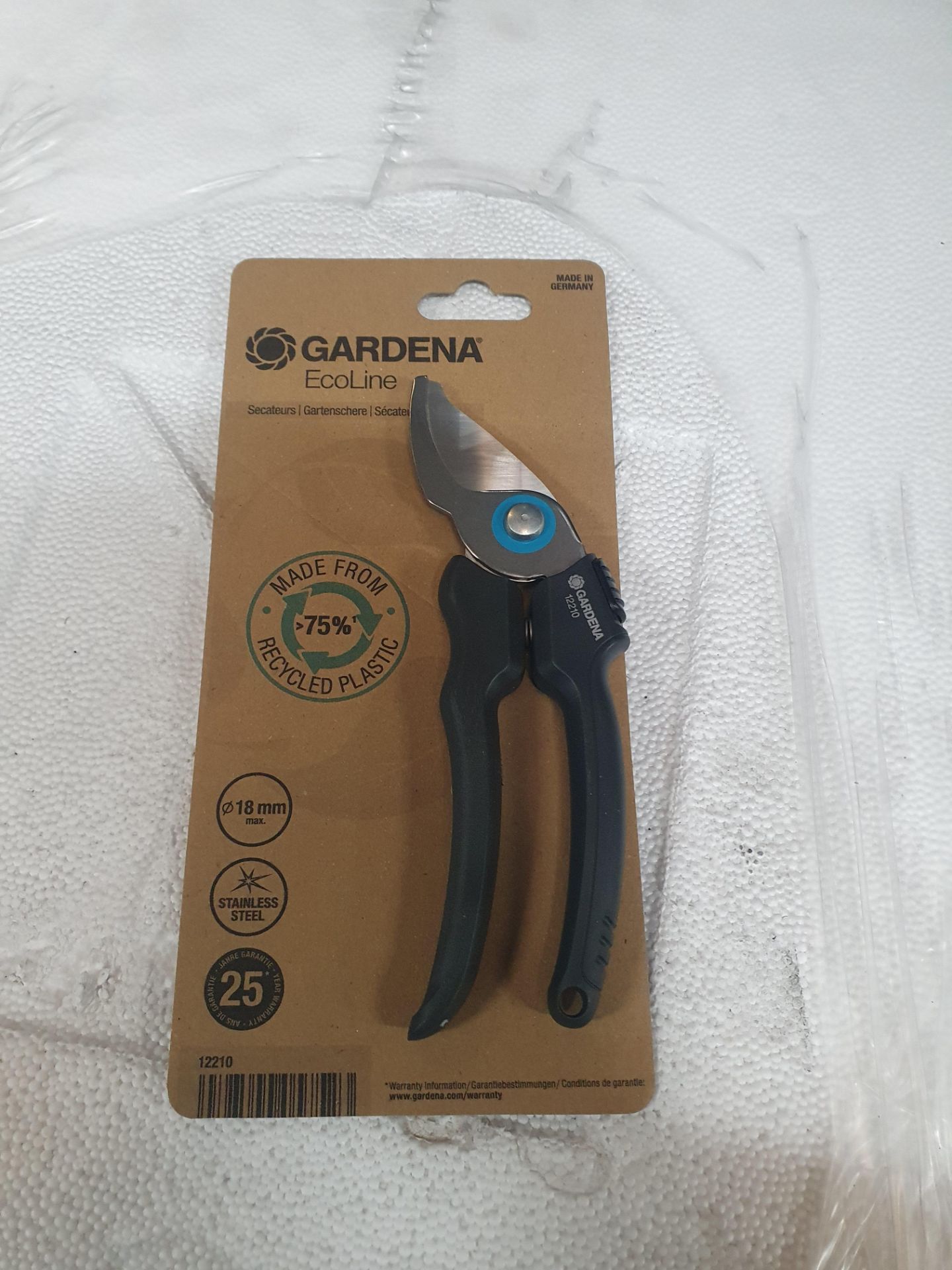* Gardena Ecoline 12210 secateurs