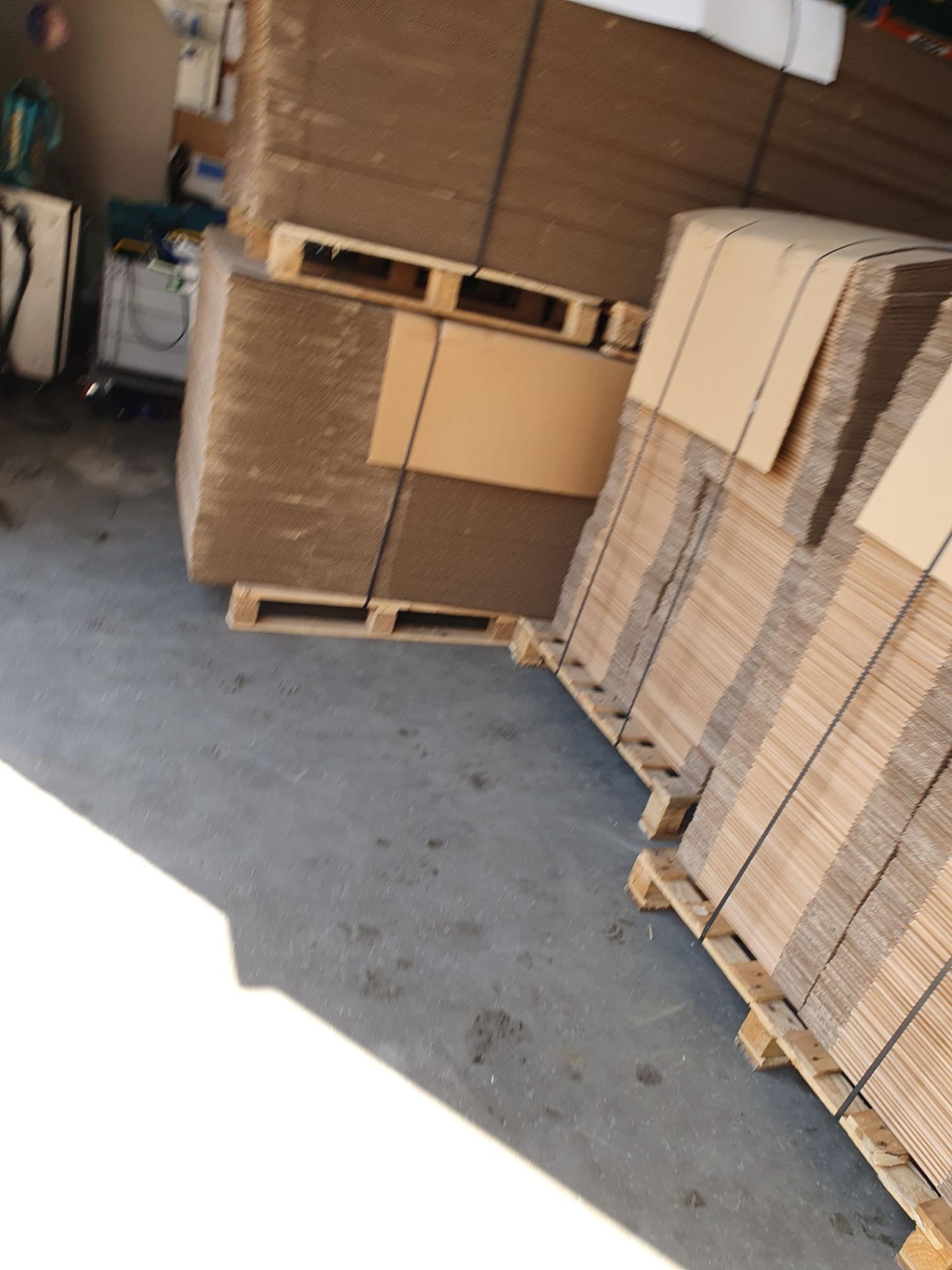 * 4 pallets packing boxes - Image 2 of 2