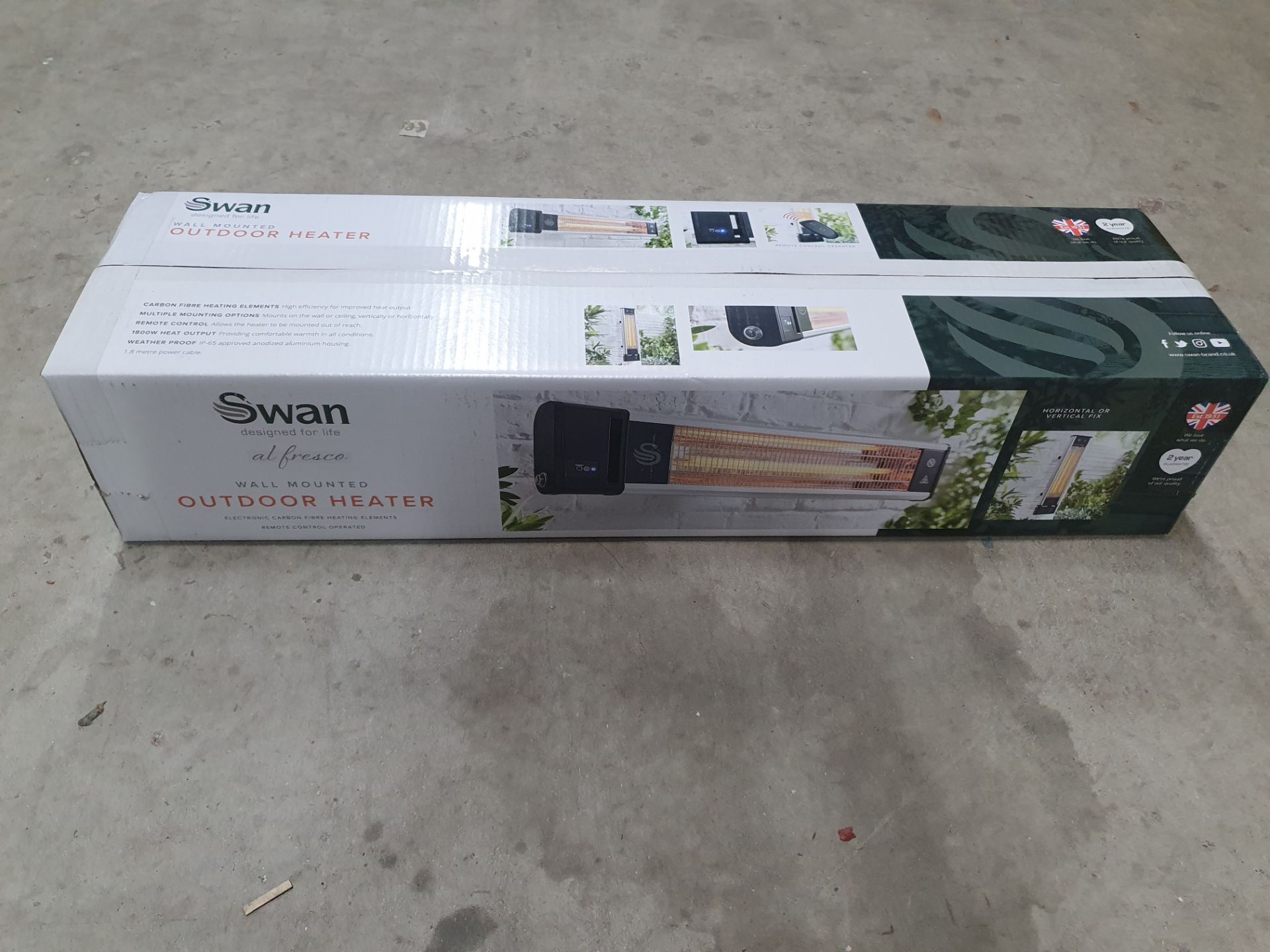 * Swan wall mounted outdoor heater SH16340N - RRP £110