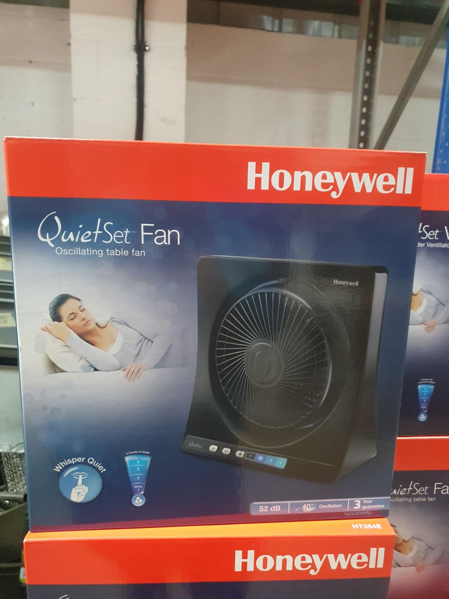 * Honeywell HT354E QuietSet Fan Oscillating table fan