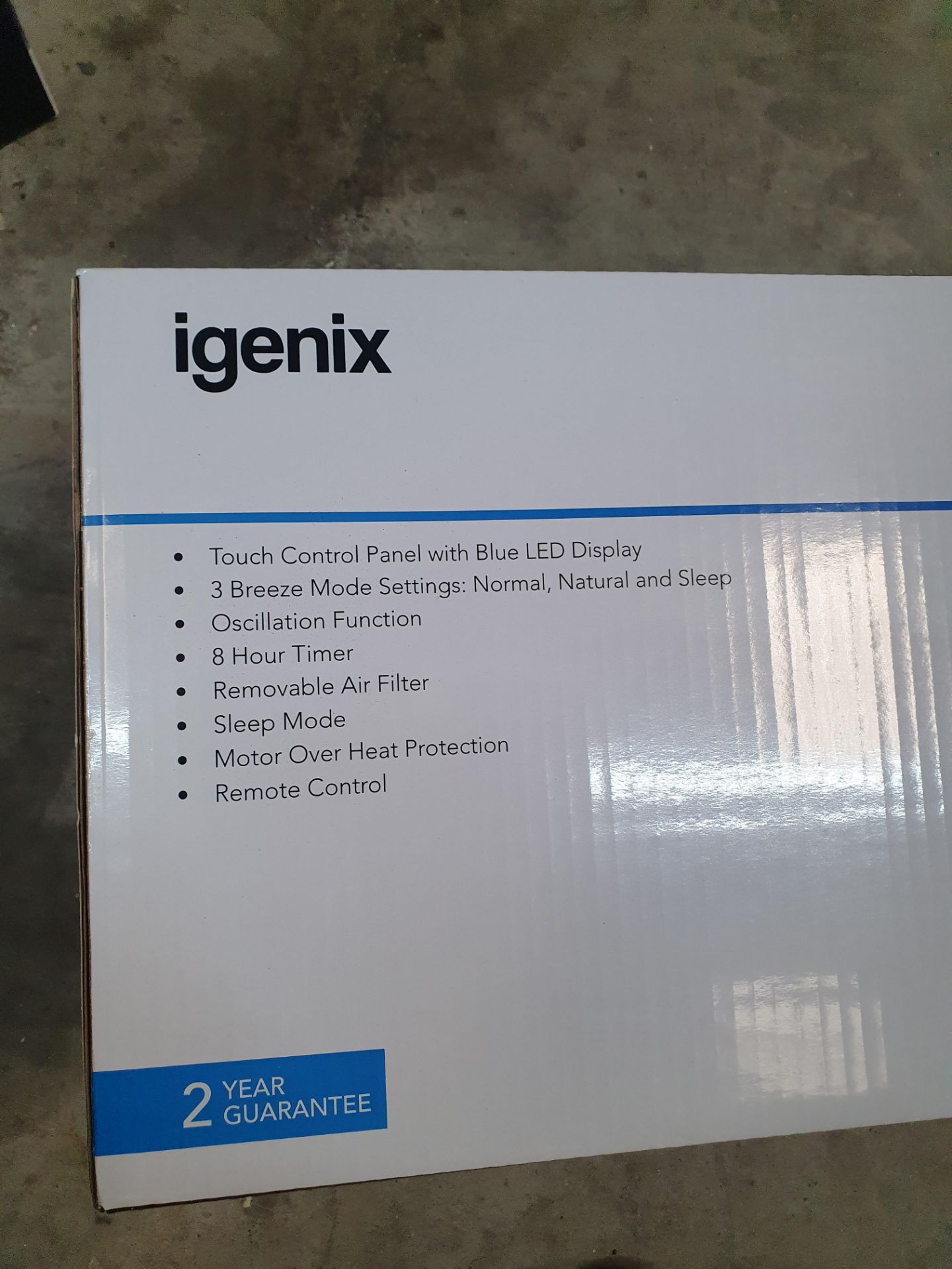 * Igenix black 33inch digital tower fan with remote DF0039BL RRP £70 - Image 3 of 3