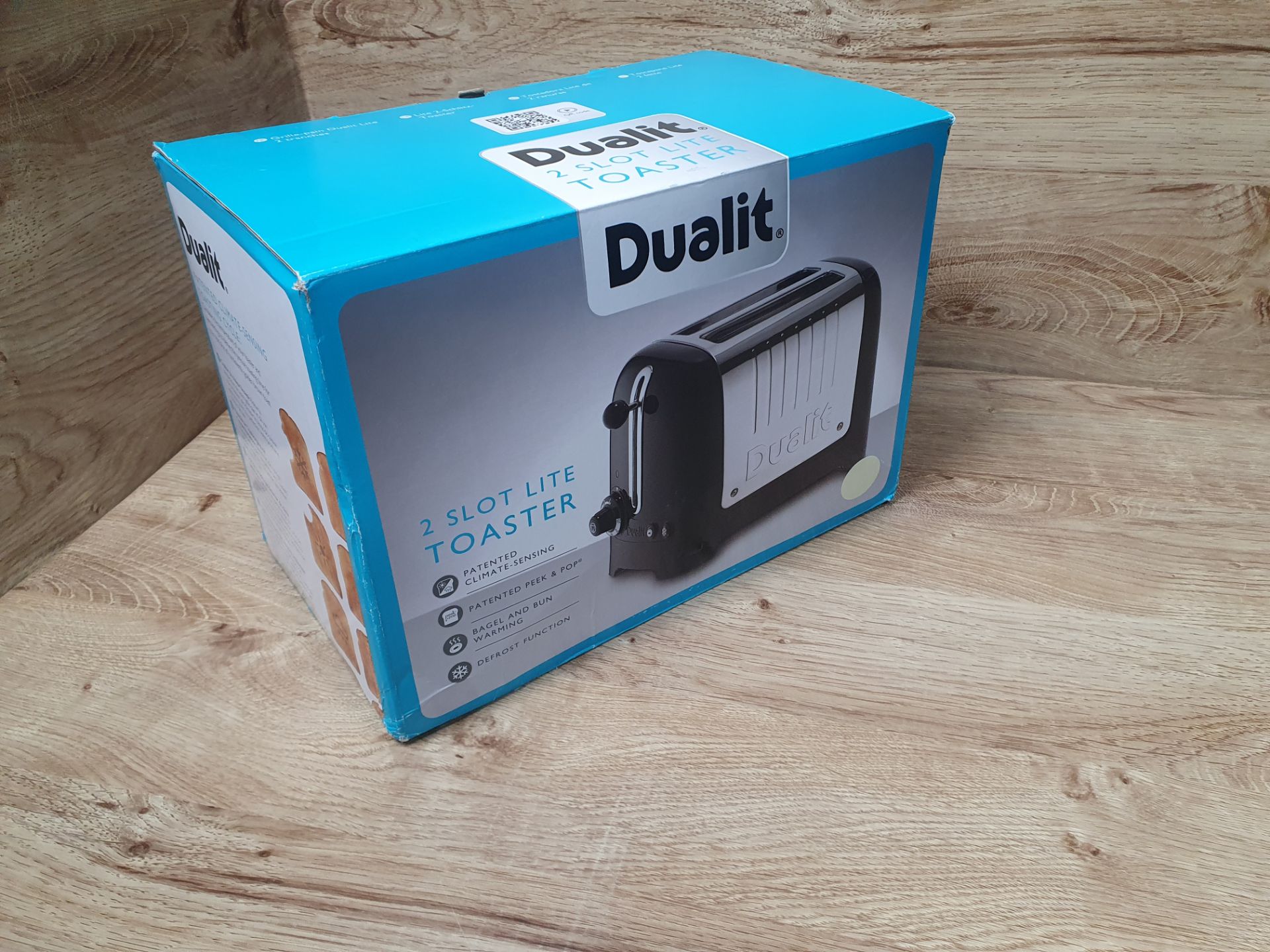 * Dualit 2 slot lite toaster - Cream