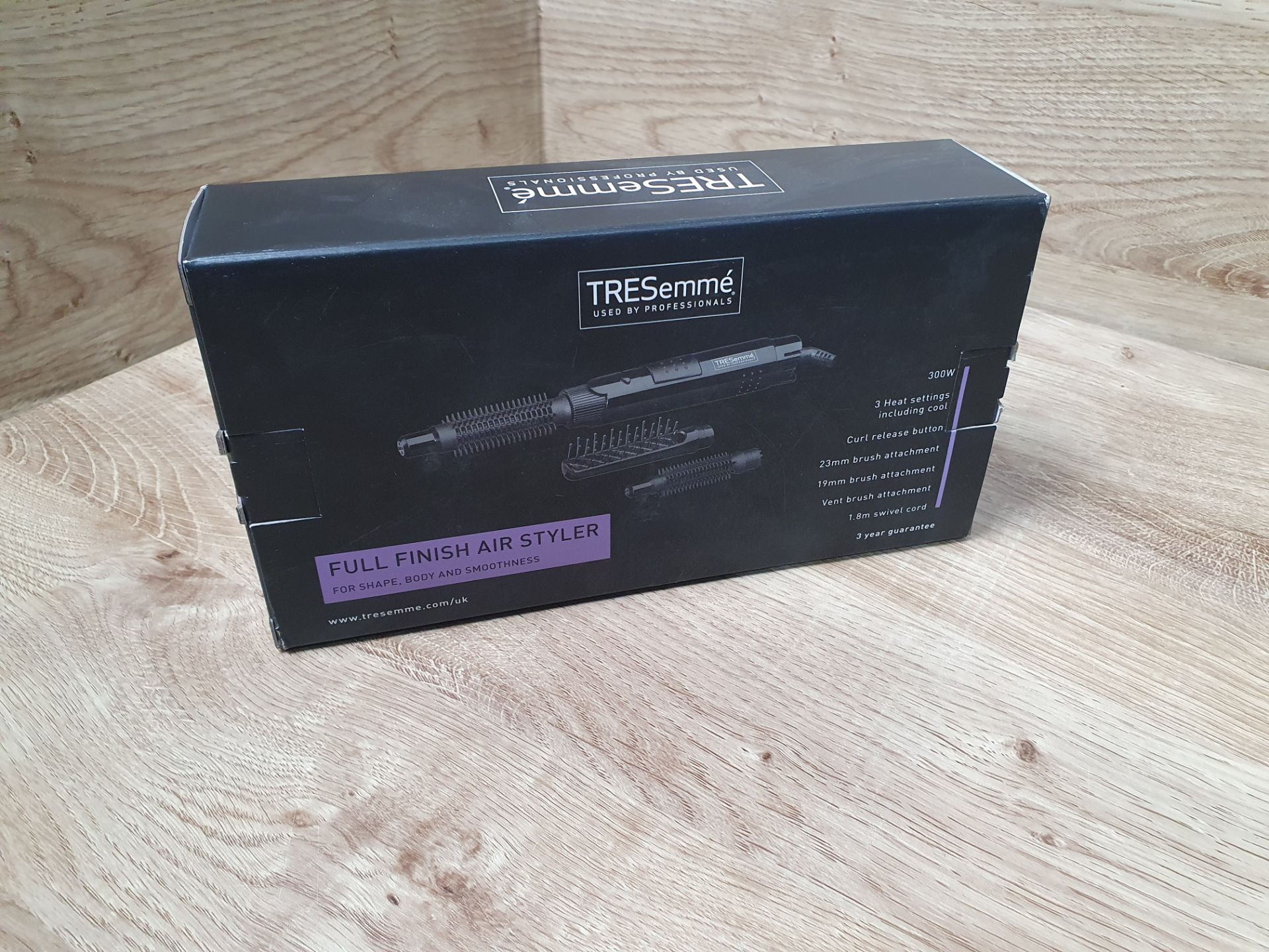 * Tresemme air styler