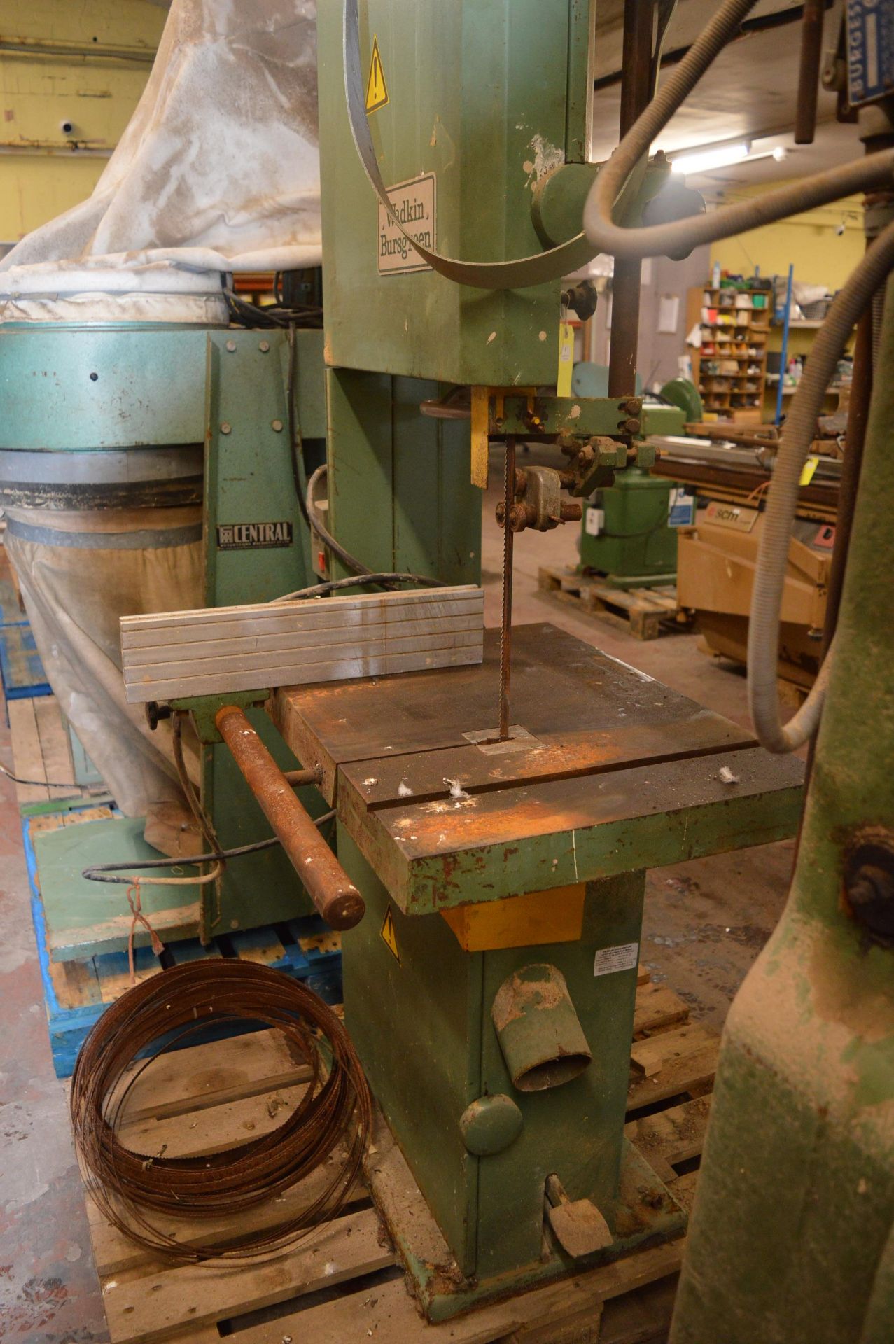 Wadkin Bursgreen Band Saw ~6'6" high - Image 2 of 2