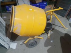 *Belle mini mix 130 electric cement mixer and stand