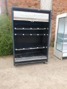 *Hausser 1.25m remote chiller cabinet in black with lights and night blind. 1340w x 1000d x 2070h
