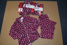 *Four DKNY 2pc Pyjama Sets Size: M