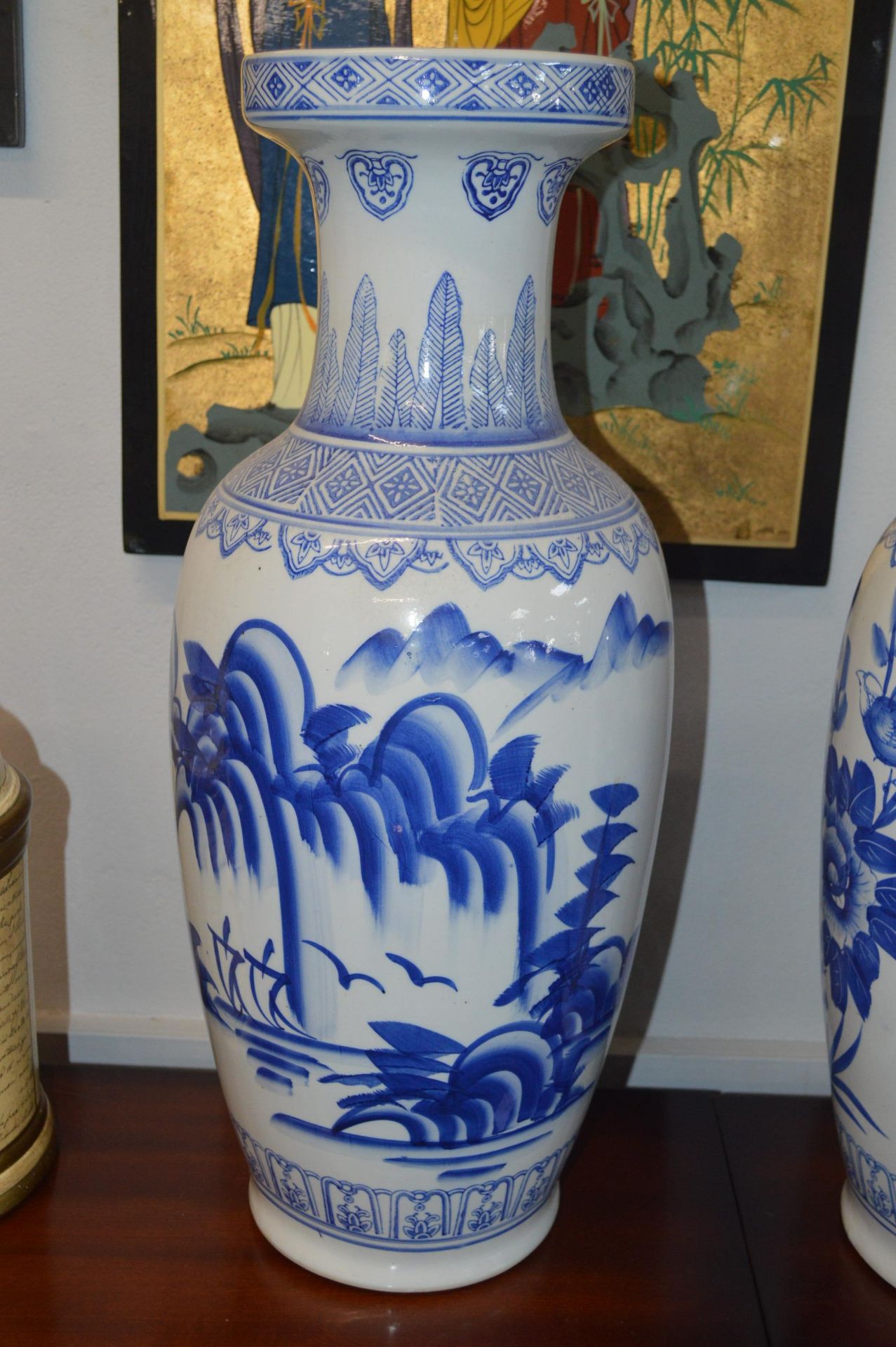 pair of Large Blue & White Eastern Style vase (one - Image 4 of 4