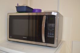 *Kenwood 850-900W Microwave