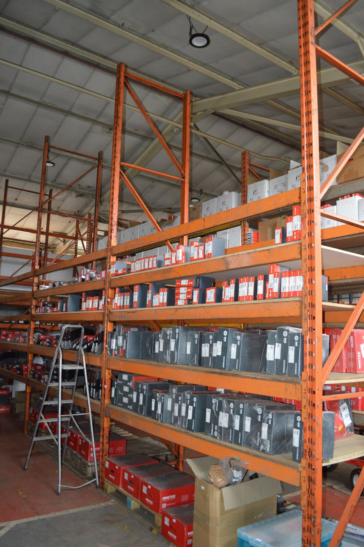 *Three Bays of Pallet Racking Comprising 30x 9ft Crossbeams, and 5x1.1m Towers (contents not - Image 2 of 2