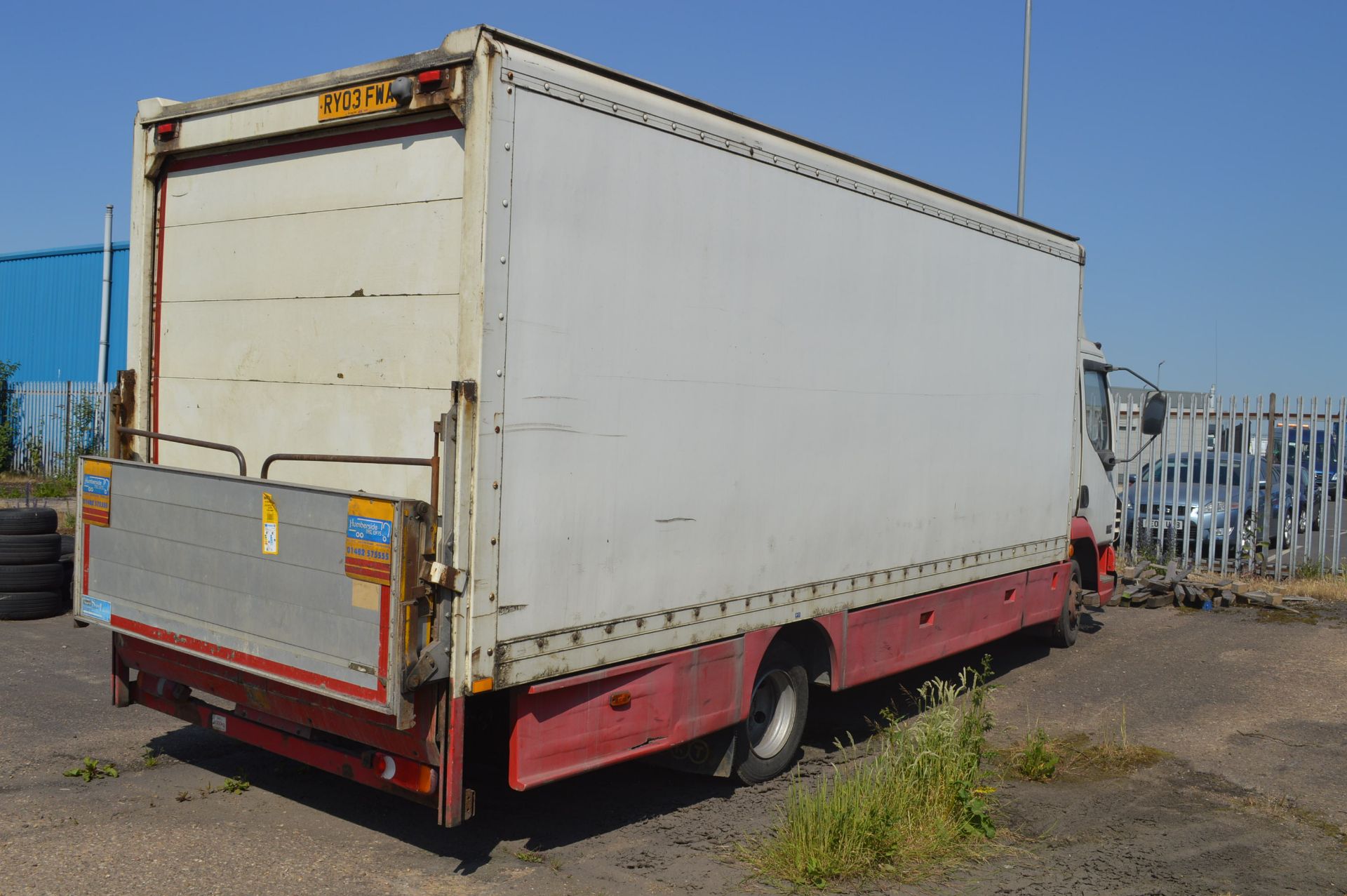 *DAF LF 45.150 7.5ton Box Lorry with 1000kg Tail Lift, Reg: RY03 FWA, ~4.5m Wheelbase ~2m - Image 4 of 7