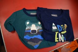 2x Kid’s Pyjama Tops Size: S 7-8 years