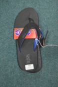 *Flojos Men's Flipflops Size: 9