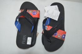 *Two Pairs of Flojos Gent's Flipflops Size: 9