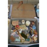 Vintage Hull Box Containing Small Collectibles