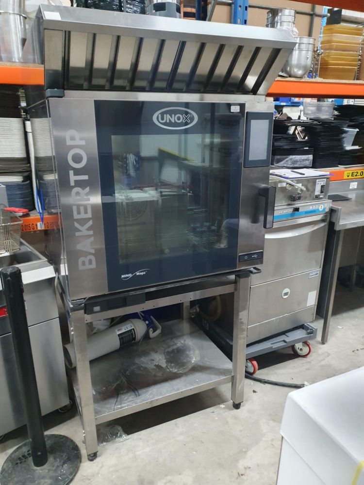 8525 - High quality catering kitchen equipment from recently closed department store restaurants and independent