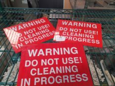 * 3 x hook-on cleaning signs