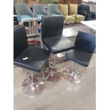 * 3 x gas lift stools