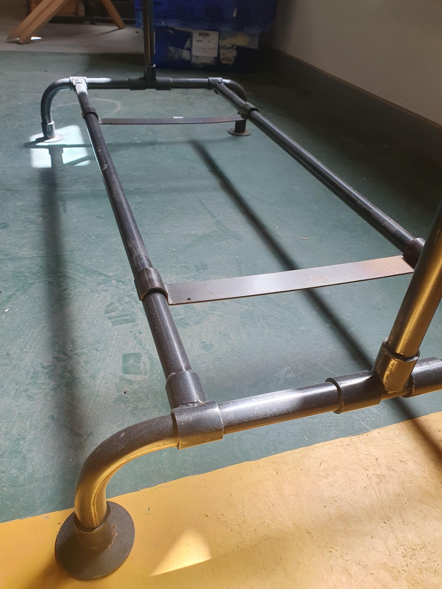 * industrial steel tubular clothes rail - Image 2 of 2